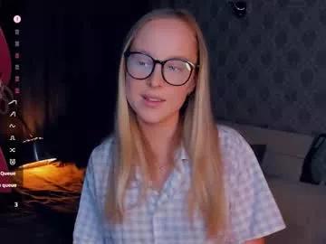 Freechat nicolavanderbie on Chaturbate