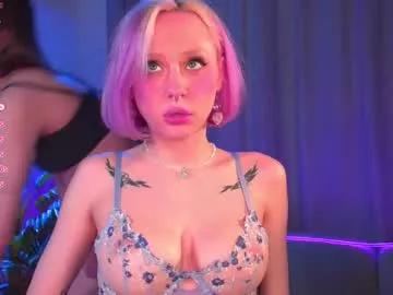 nikkisilk on Chaturbate 