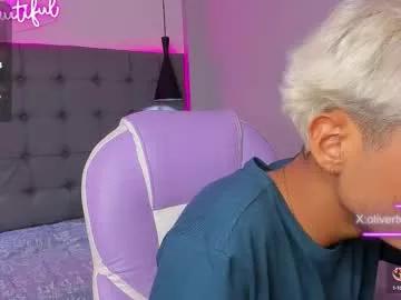 Freechat olivertwinky_ on Chaturbate