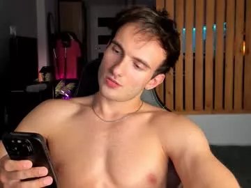 Private paul_rubini on Chaturbate