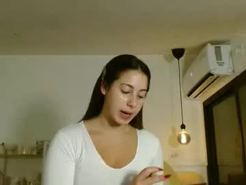 poppysinclaire on Chaturbate