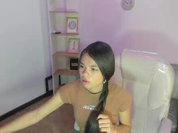 Freechat pretty_johnson_ on Chaturbate