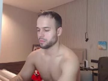 Freechat sandro_best on Chaturbate