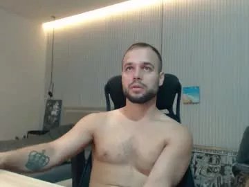 Freechat sandro_best on Chaturbate