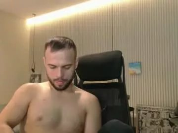 Freechat sandro_best on Chaturbate