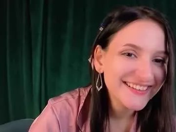 Freechat sheenagear on Chaturbate