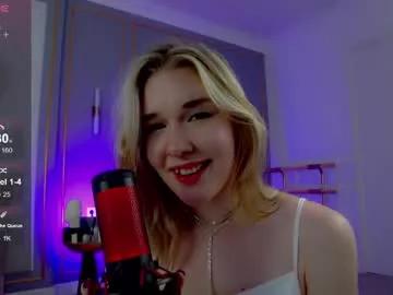 smiley_mia_ on Chaturbate 