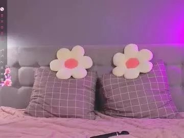 Freechat soft_babe on Chaturbate