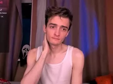 Freechat spider___man on Chaturbate