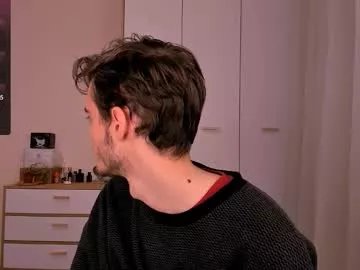 Freechat spider___man on Chaturbate