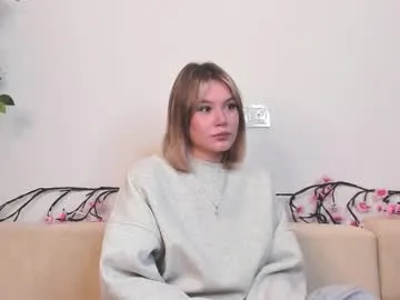 tawnynothstine — Smile + blow a kiss [22 tokens left] Hey, I'm Joye, completely new girl and your new friend! #new #18 #teen #shy #tattoo