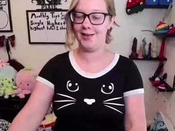 Freechat ten_tickle_pixie on Chaturbate