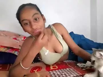 Freechat the_right_girl on Chaturbate