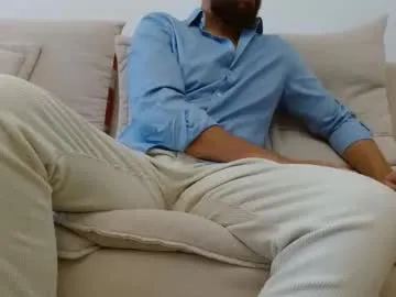 themonarchgoat — Hoodie off  #hairy #master #feet #humiliation #straight [6789 tokens remaining]