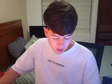 Freechat tightncuteass on Chaturbate