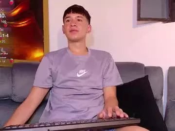 Freechat twink_daren on Chaturbate