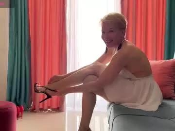 Freechat urgoddessjenny on Chaturbate