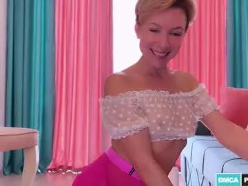 Freechat urgoddessjenny on Chaturbate