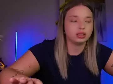 viollasinzz on Chaturbate 
