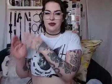 Freechat vixinvvitch on Chaturbate