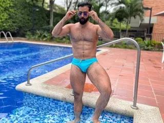 CoryDuucaan on Streamate 