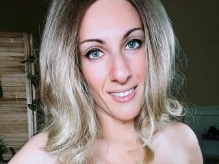 VictoriaLotus on Streamate 