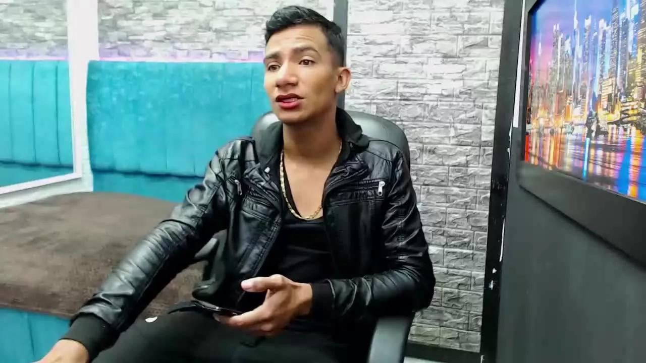daniel_xxx_21 on Streamray 