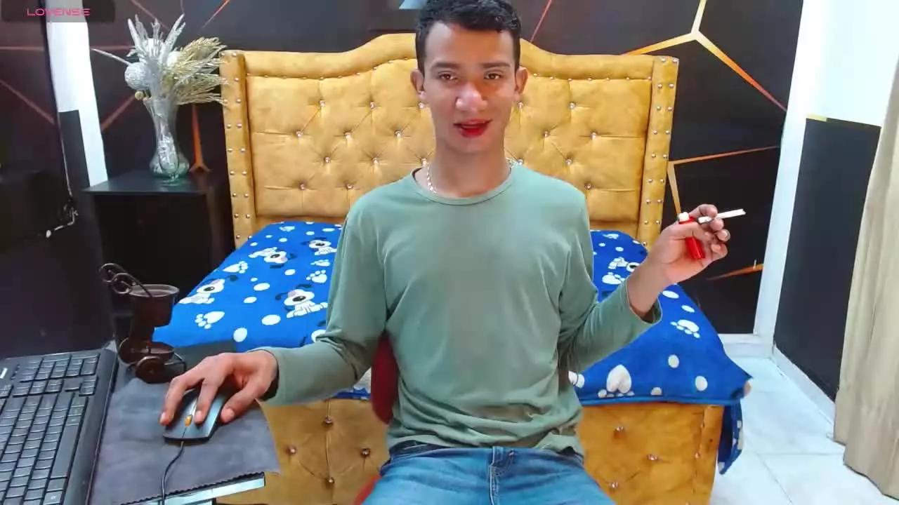 daniel_xxx_21 on Streamray 