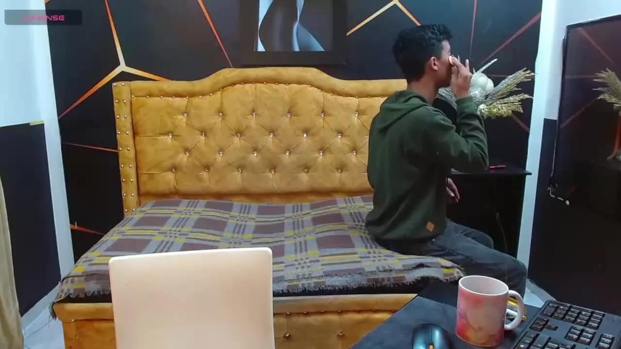 daniel_xxx_21 on Streamray 