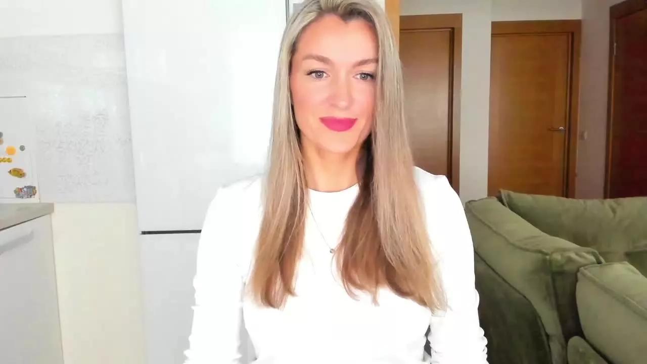 FantasticOne on Streamray 