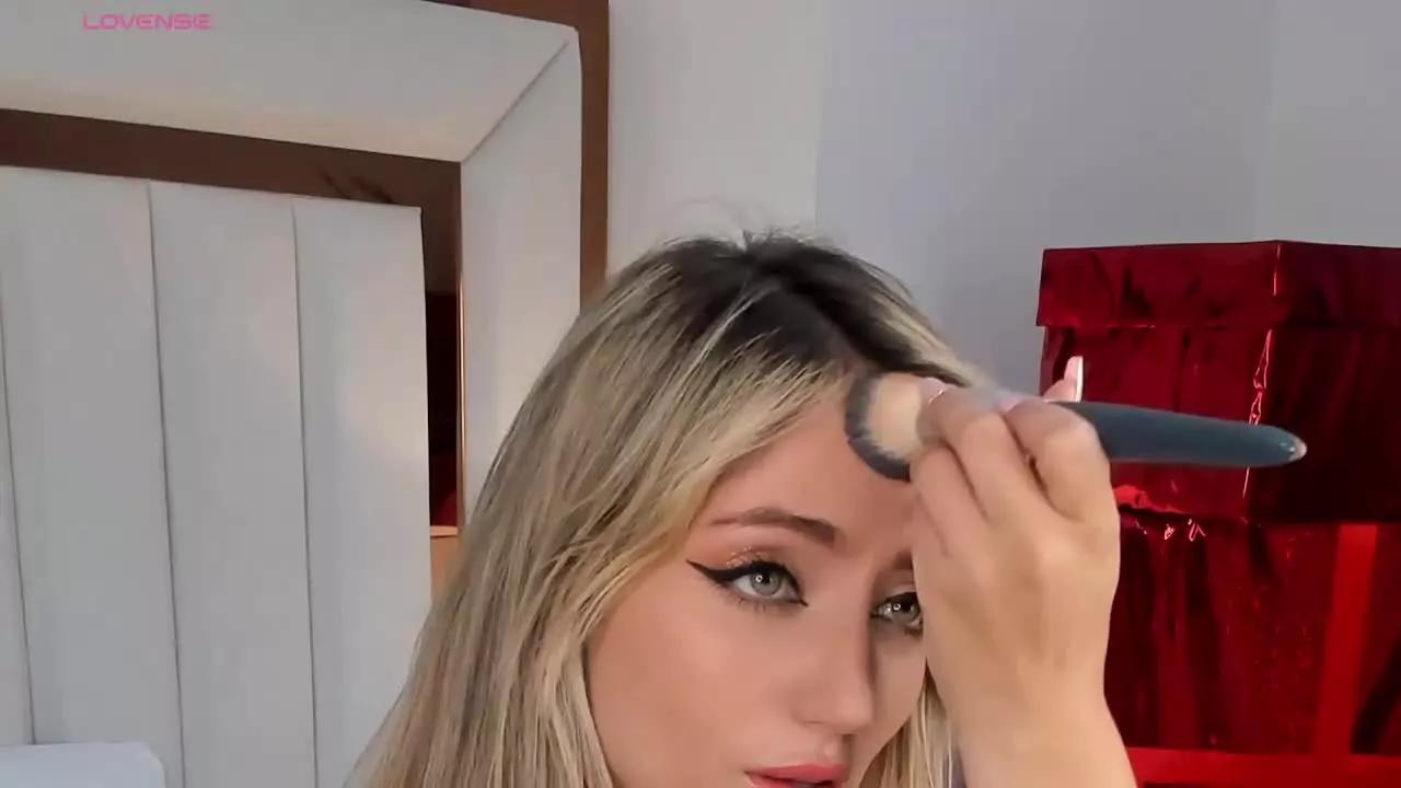 IsabelaCarter on Streamray 