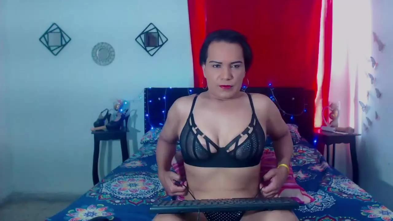 kimberlyfor4TS on Streamray 
