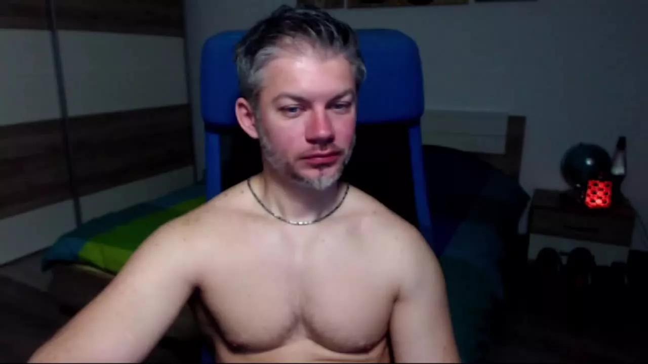 RobbyShawz on Streamray 