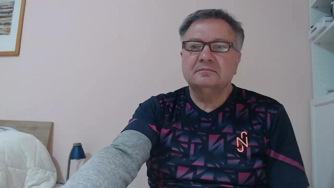 YOU6me on Streamray 