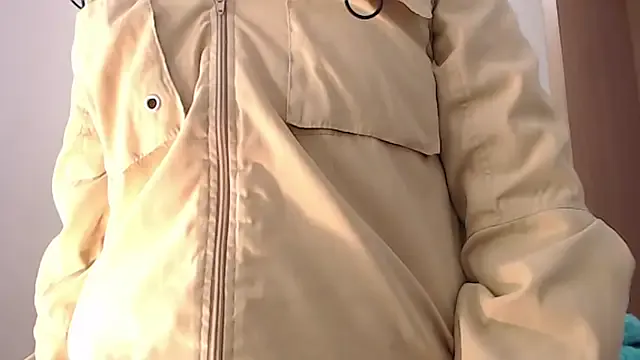 -Ivonnys on StripChat