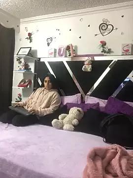 Freechat 1lovelygirls on StripChat