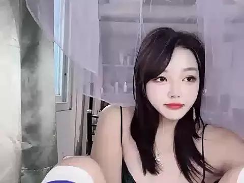 99EE-yy on StripChat 