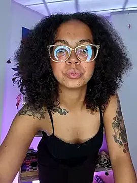 __VioletaHeaven__ on StripChat 