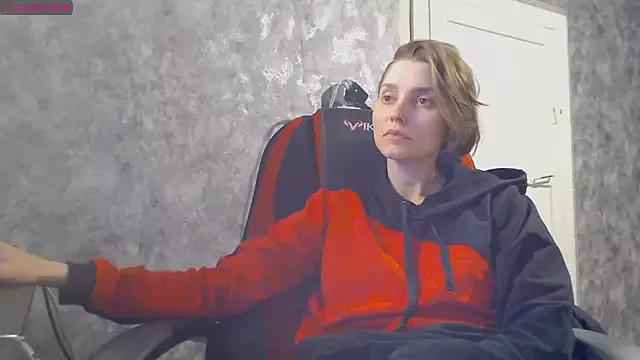_lola1224_ on StripChat 