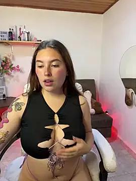 aaaaamy_1 on StripChat 