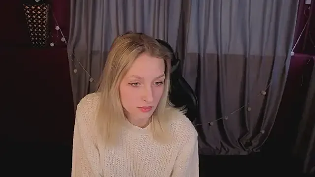 Akiro_Kim7 — boobs tease