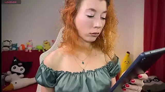 Freechat Alicaslim on StripChat