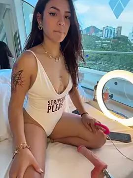 Freechat Alice_surprise on StripChat