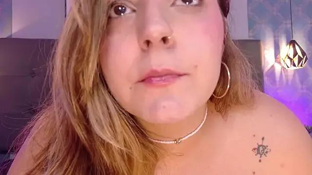 Freechat AmbarRoberts_ on StripChat