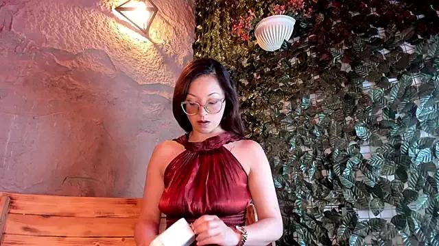 Freechat AngelinaBlanc_ on StripChat