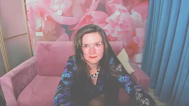 AriaGray on StripChat 