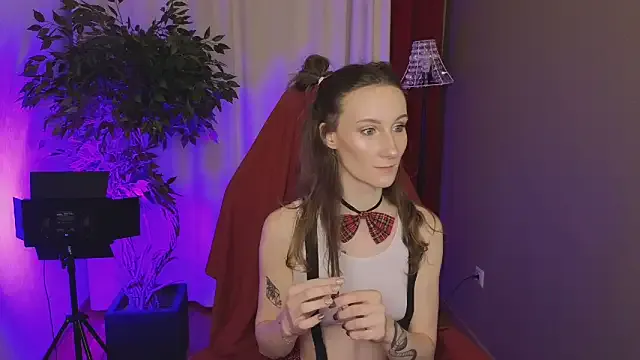 AriaLiko — 5 min Topless