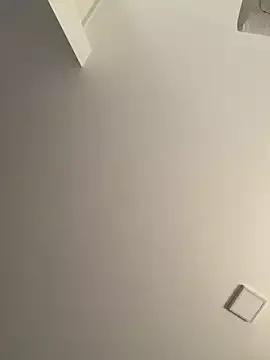 BelleLouiseVp on StripChat