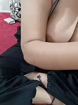 Freechat BigBustyRuhi on StripChat