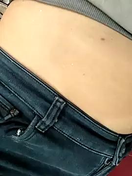 Freechat BigBustyRuhi on StripChat